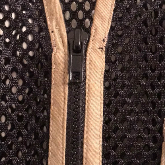 Fieldline Tunic Hunting Vest - Size XL/XXL - $19 - Picture 3 of 16